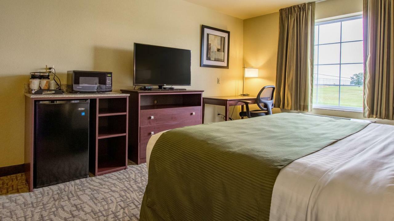 Cobblestone Hotel & Suites - Greenville Luaran gambar